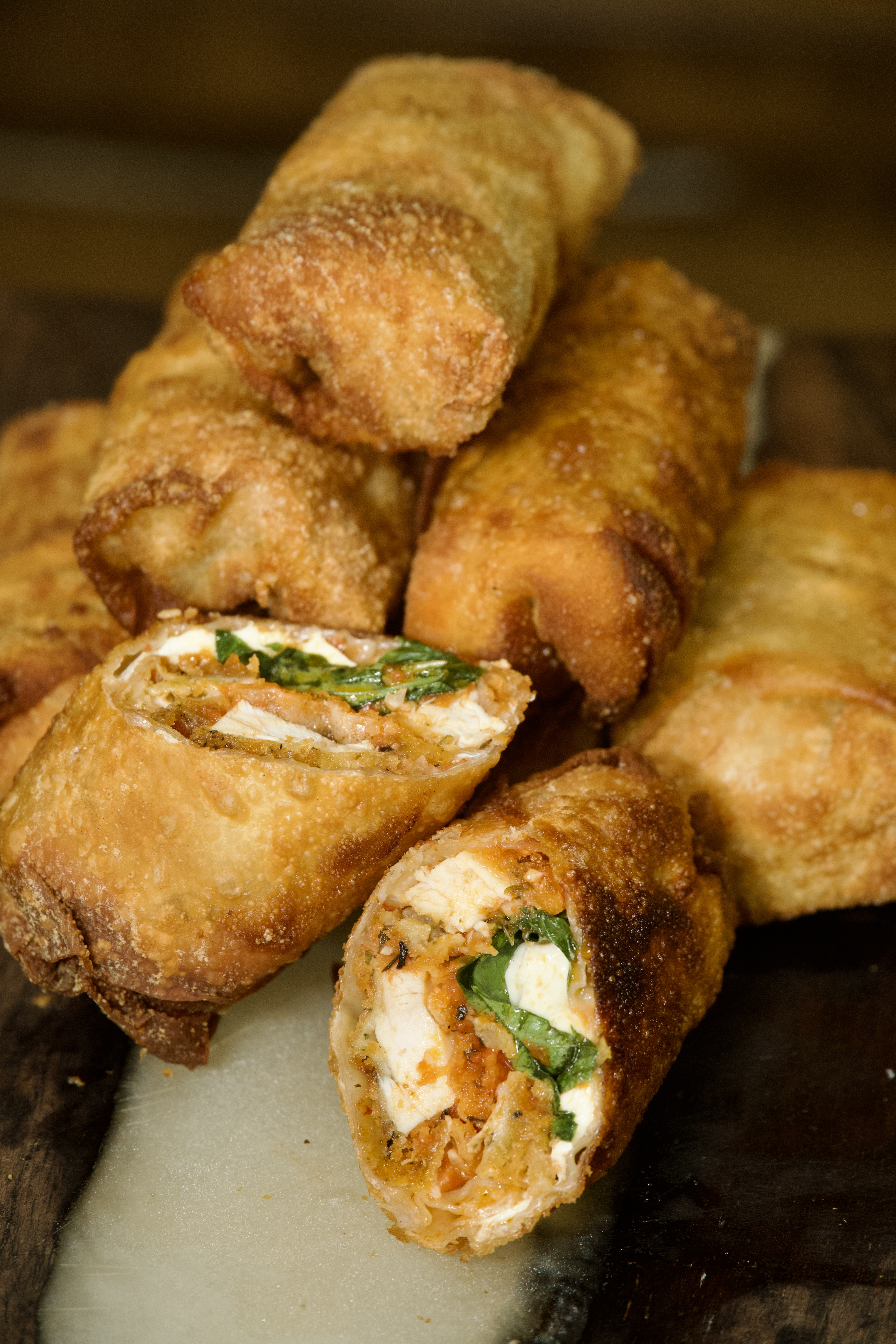 Chicken Parmesan Eggrolls